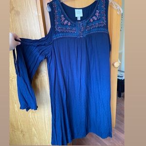 Free shoulder long sleeve navy blue dress